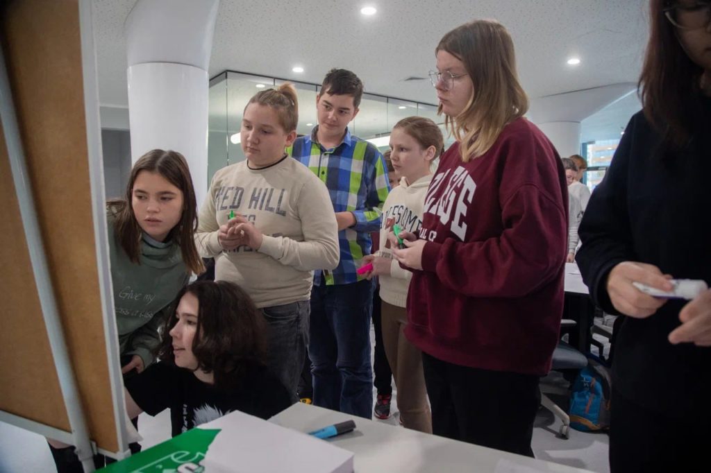 Олимпиадная математика (13-15 лет)
